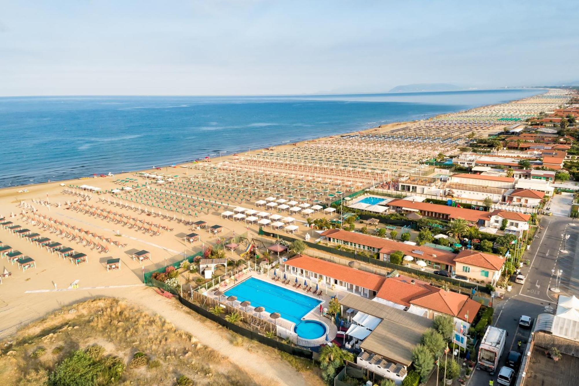 La Casina Del Pescatore On The Beach - Happy Rentals Marina di Pietrasanta Exterior foto