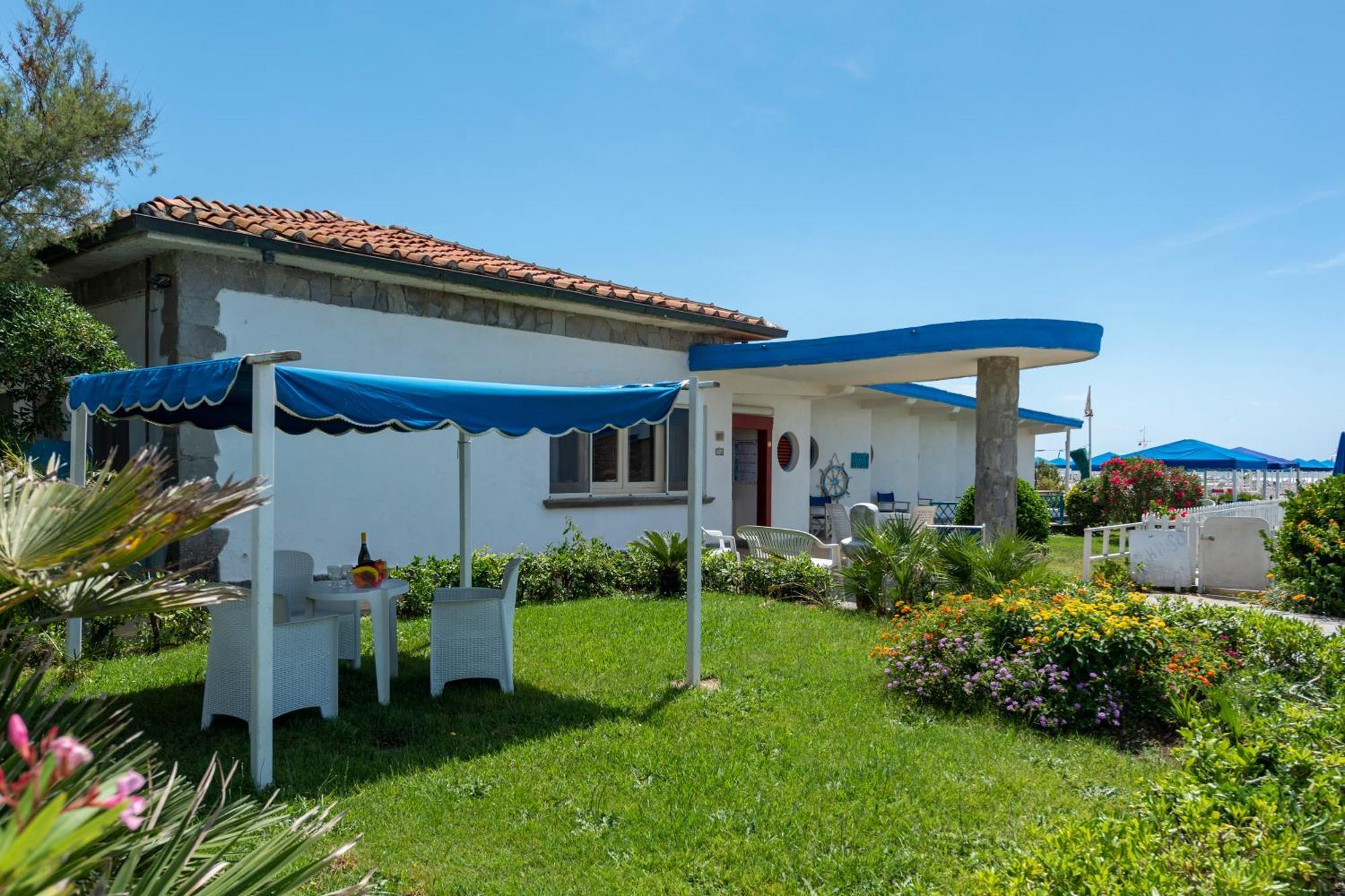 La Casina Del Pescatore On The Beach - Happy Rentals Marina di Pietrasanta Exterior foto