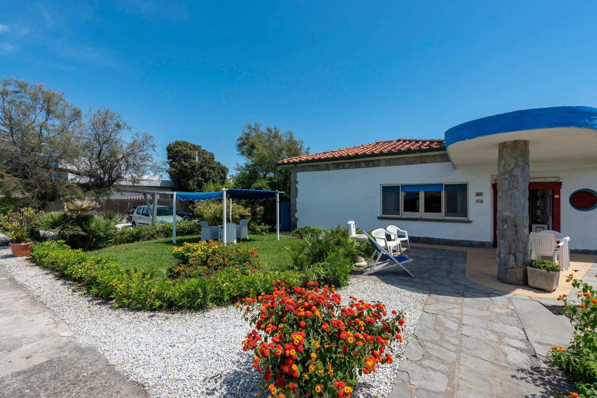 La Casina Del Pescatore On The Beach - Happy Rentals Marina di Pietrasanta Exterior foto