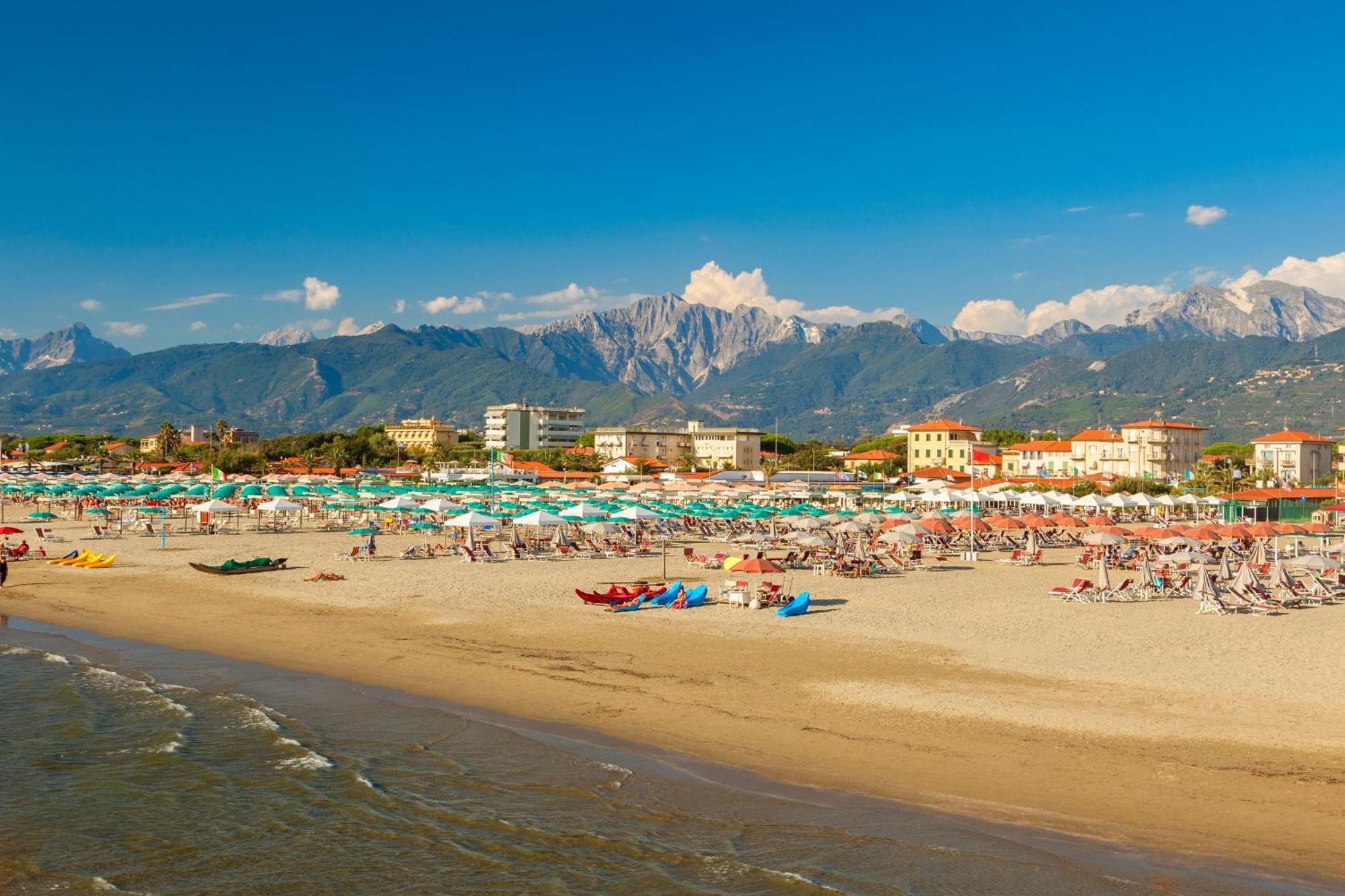 La Casina Del Pescatore On The Beach - Happy Rentals Marina di Pietrasanta Exterior foto