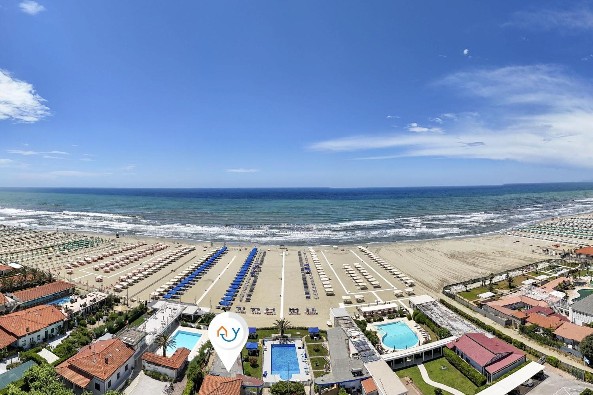 La Casina Del Pescatore On The Beach - Happy Rentals Marina di Pietrasanta Exterior foto