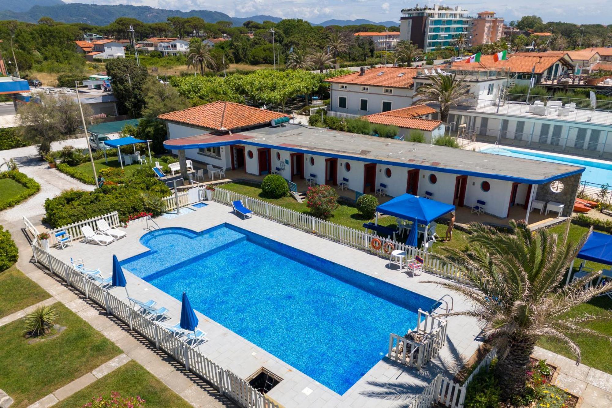 La Casina Del Pescatore On The Beach - Happy Rentals Marina di Pietrasanta Exterior foto